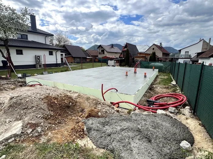 Realizácia základovej dosky v Martinčeku – fotka 2
