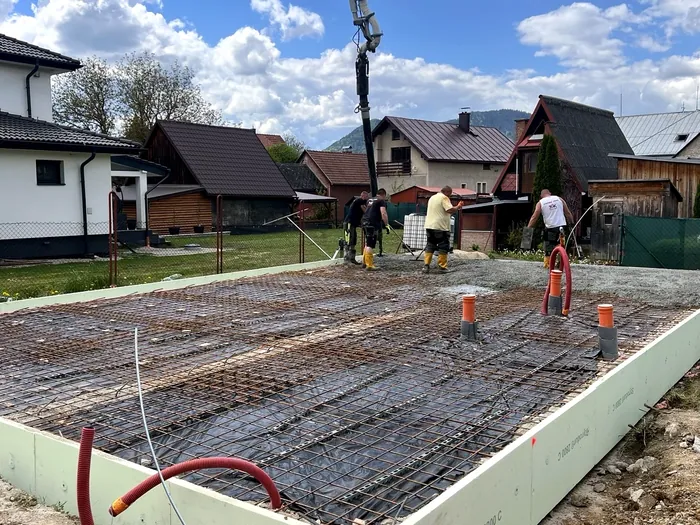 Realizácia základovej dosky v Martinčeku – fotka 7